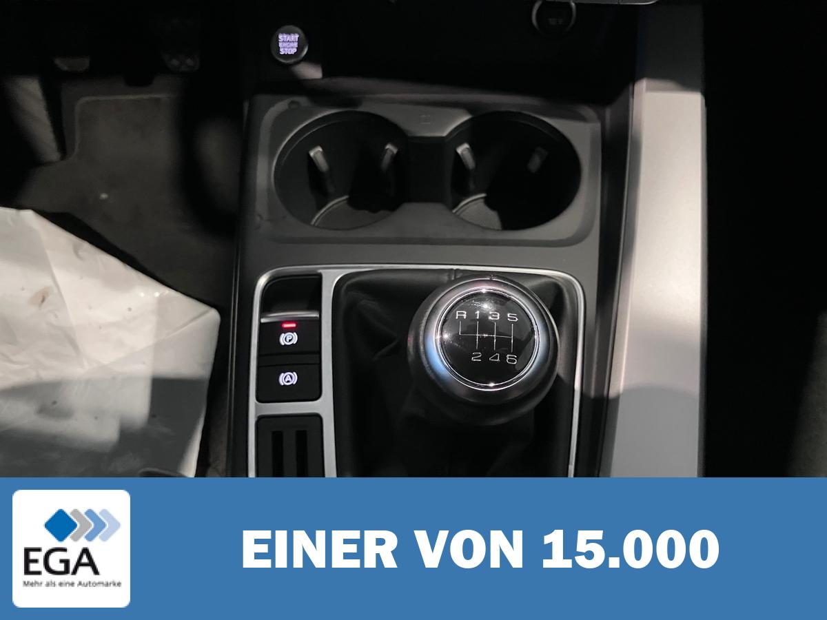 Audi A4 35 2.0 TFSI Avant basis - Business-P/ Matrix-LED/ PDC