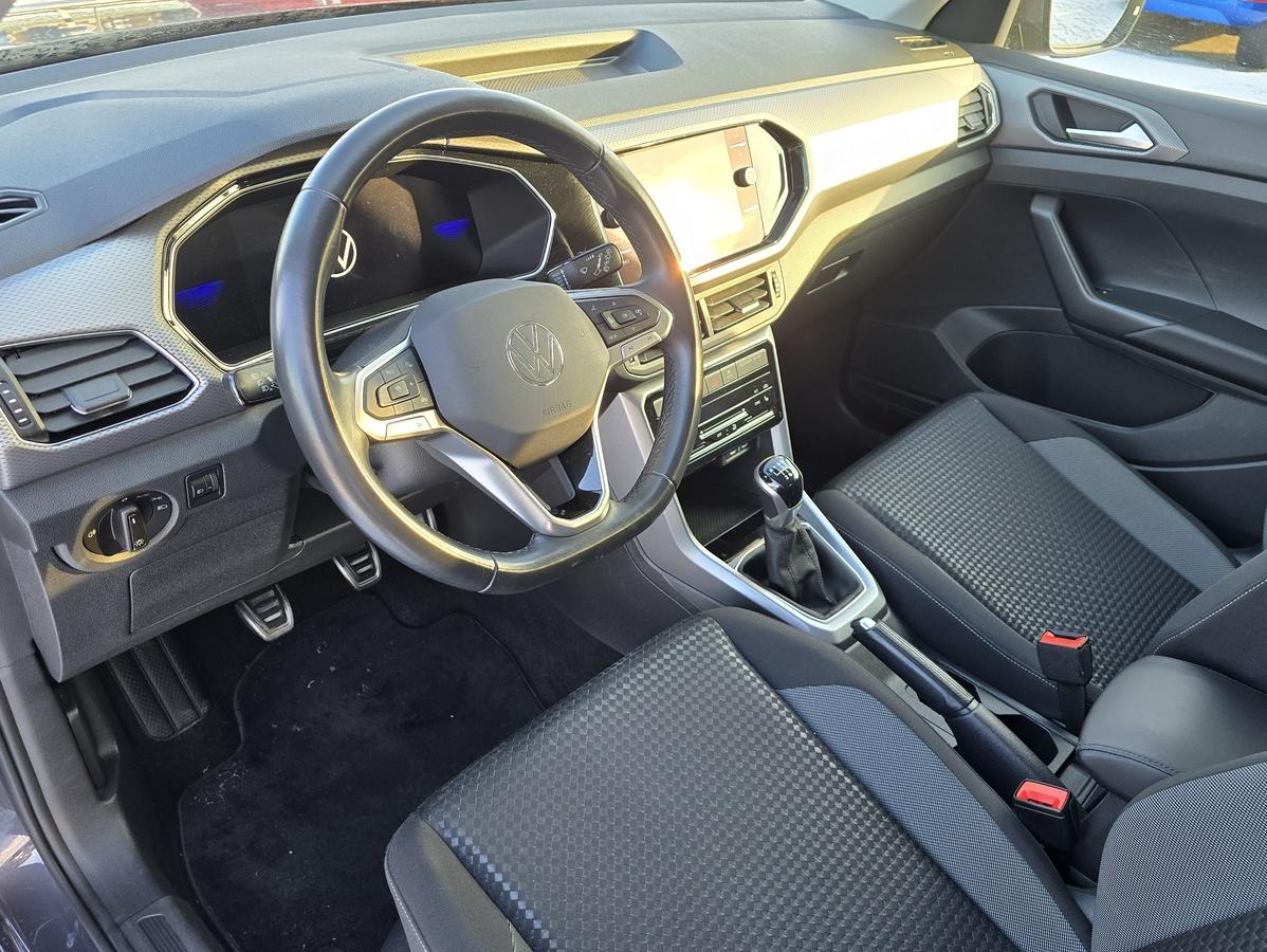 Volkswagen T-Cross 1.0 TSI Active  #Navi #Klima #AHK #ALU #SHZ 