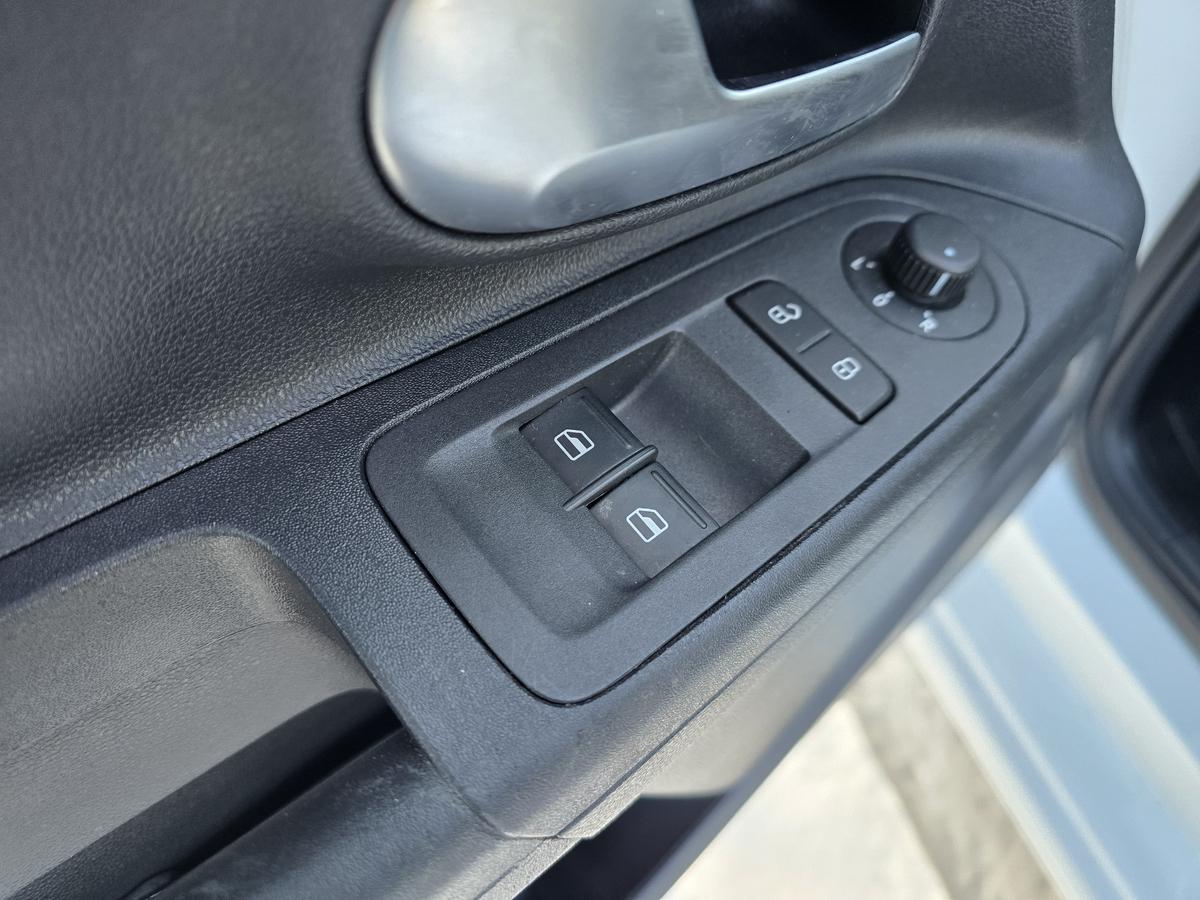 Volkswagen up! 1.0 BMT 4-Türer #Klima #SHZ #RFK #Ganzjahresreifen
