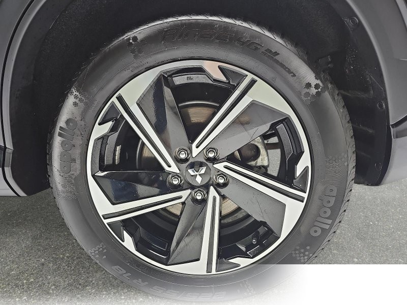 Mitsubishi Eclipse Cross 2.4 MIVEC PHEV CVT SELECT NAVI LED STANDH. 360° LM