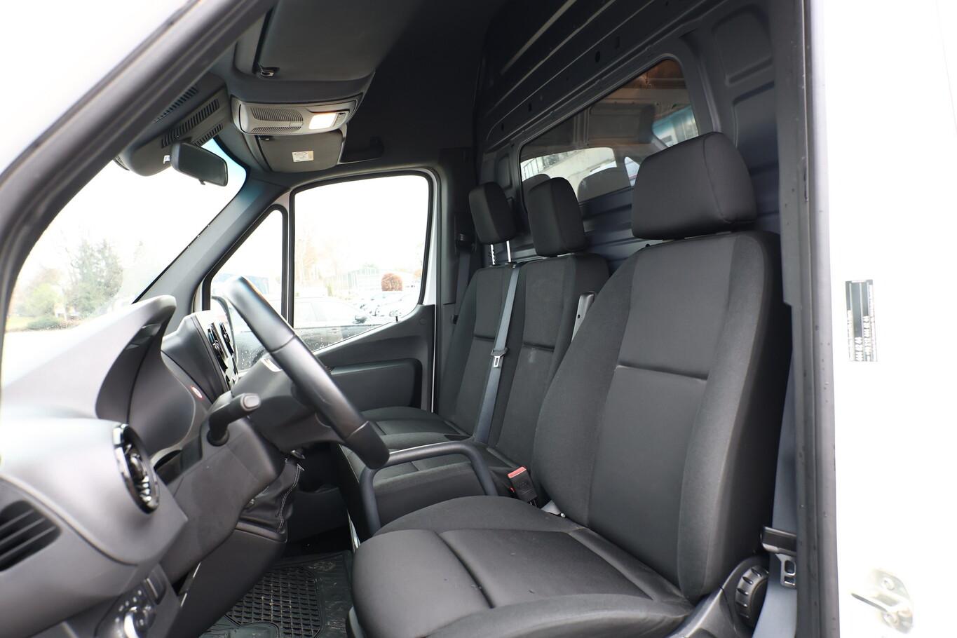 Mercedes-Benz Sprinter 317 CDI 170 RWD 3-S ParkP SideAs Klima