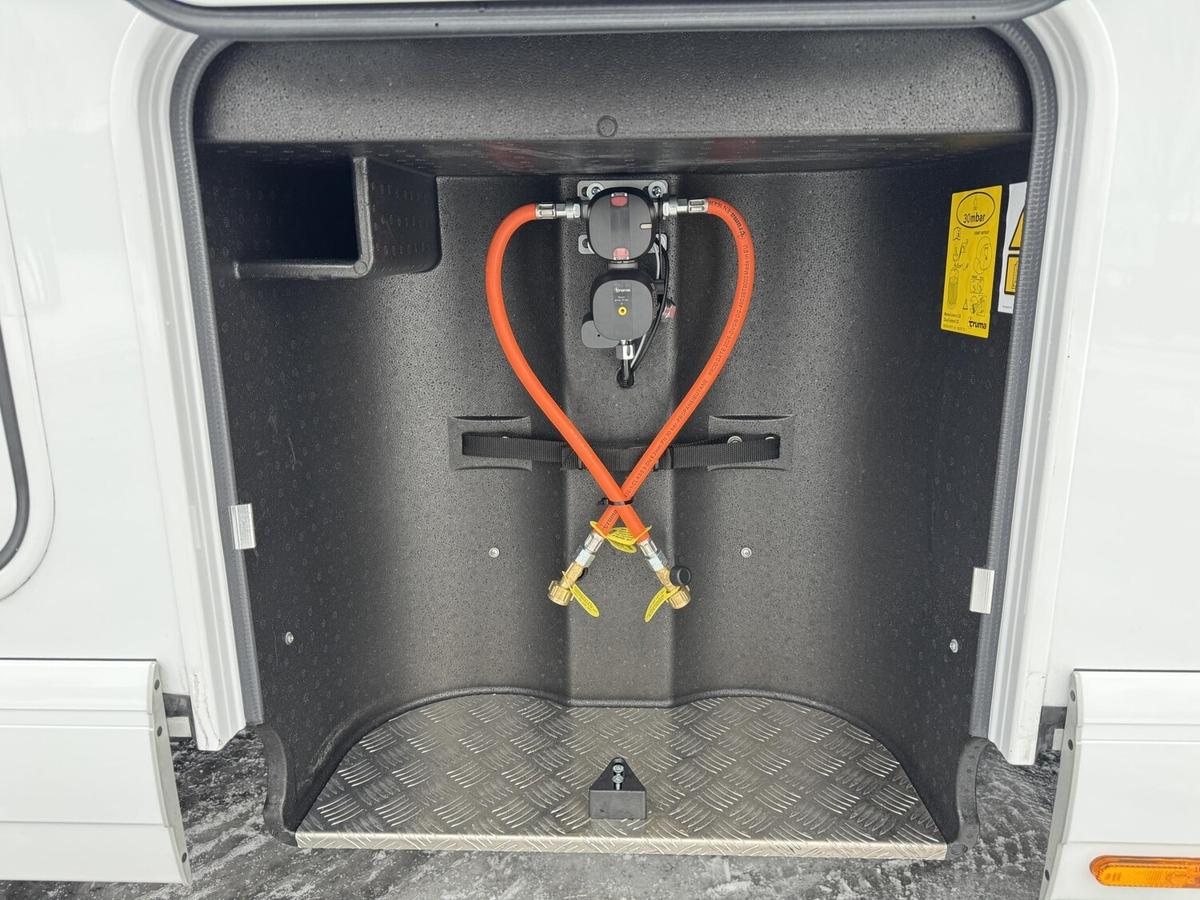 Malibu I 450 RB LE Comfort MJ26+ACC+Markise+TV