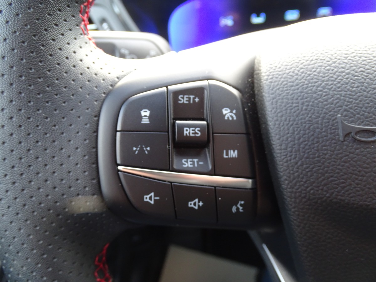 Ford Kuga 1.5 EcoBoost ST-Line X