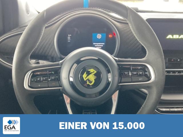 Abarth 500e Scorpion PDC v+h Keyless Alcantara