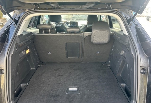 Peugeot 3008 Allure Navi Digitales Cockpit LED 2-Zonen-Klimaautom DAB Ambientebeleuchtun