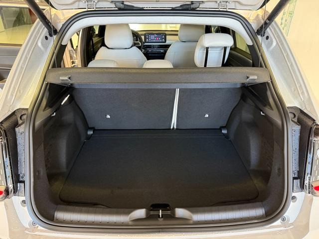 Fiat 600 La Prima Hybrid 1.2 T3 81 kW (110 PS) DCT AHK abnehmbar, NAVI , Klimaautomat