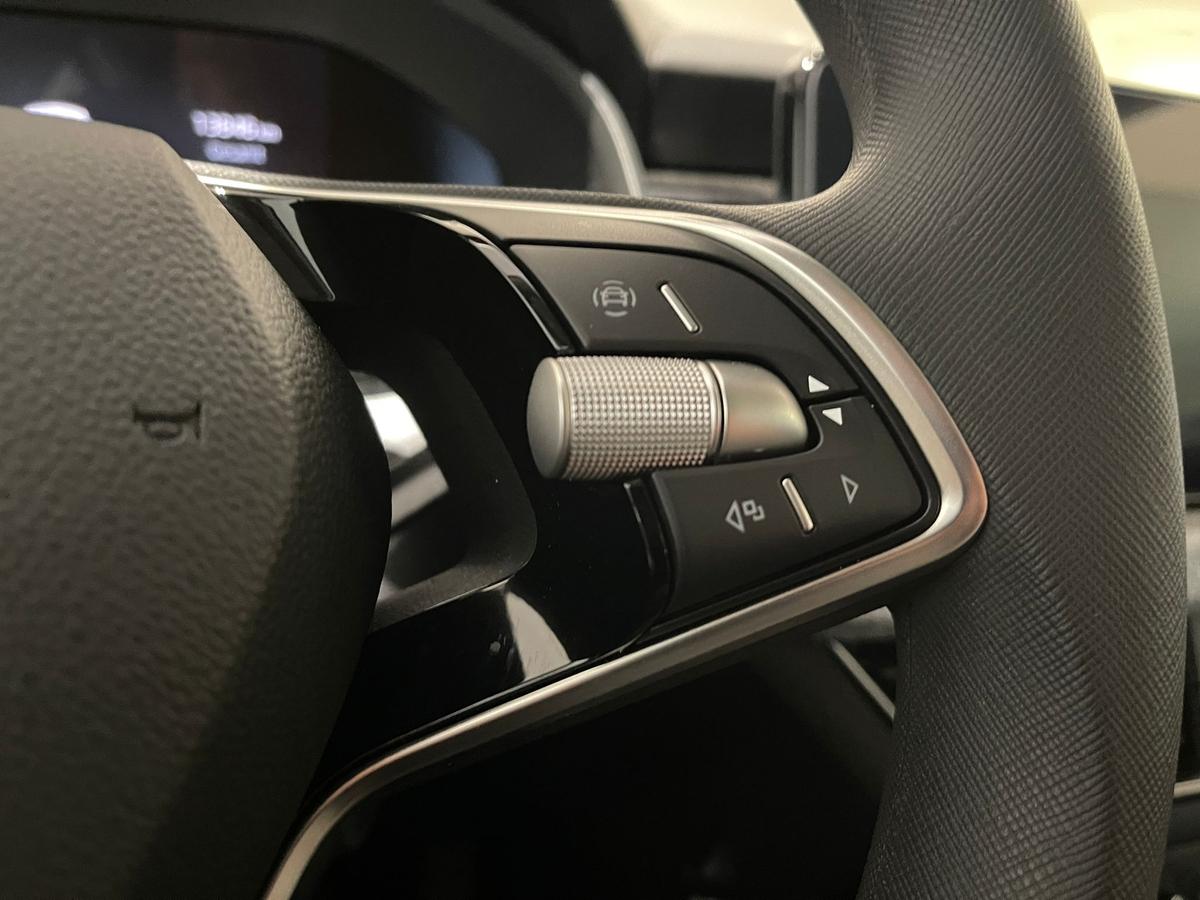 Skoda Scala 1,0 TSI 5J Garantie LED SHZ PDC