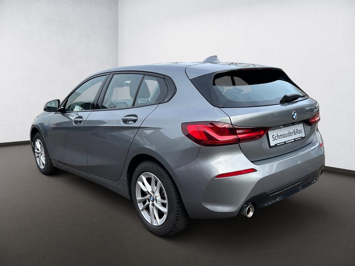 BMW 118 i Sport Line,Parkass,LED,Sitzh,heizb.Lenkrad,Hifi