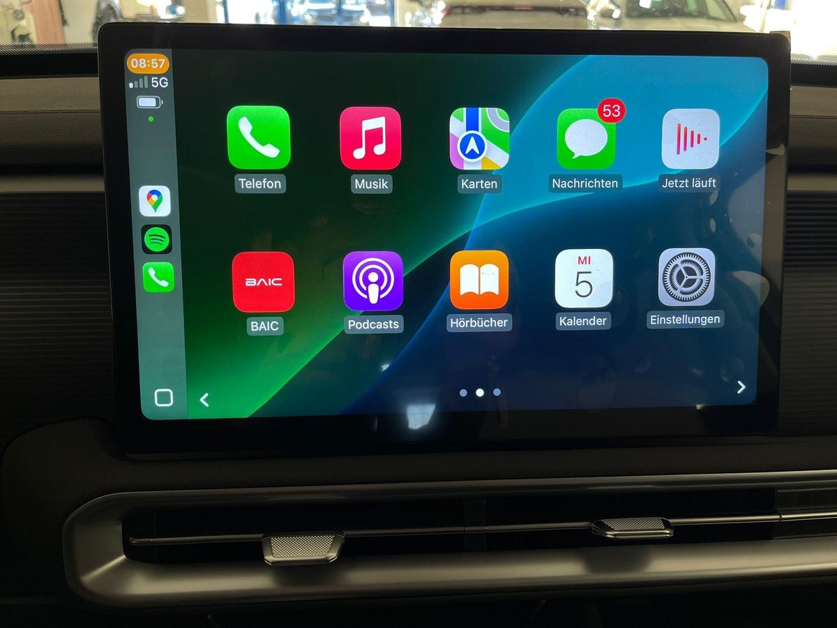 BAIC BJ30 4WD HEV Pano Leder LED 