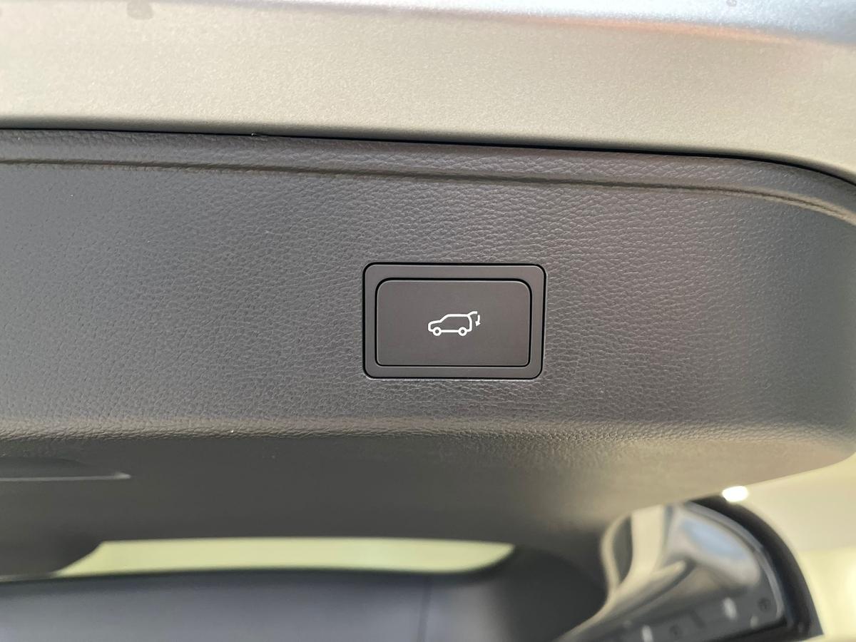 BAIC BJ30 4WD HEV Pano Leder LED 