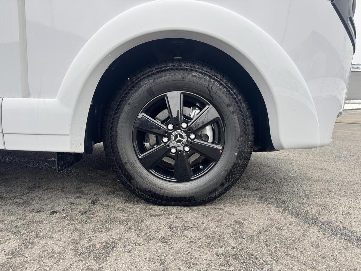 Malibu I Edition+ 490 RB LE comfort Solar+Markise+TV+LED+iNet-X