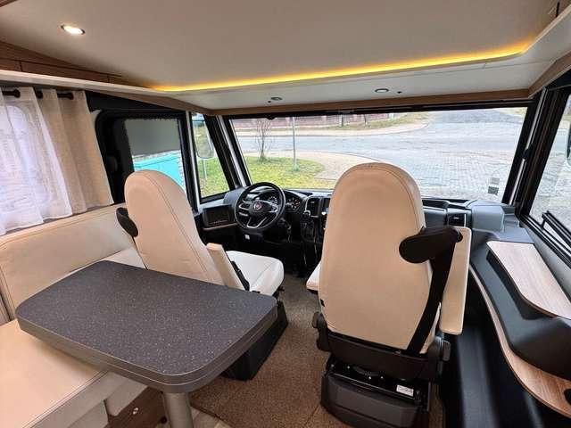 Pilote G720 FC Automatik *THULE*GARAGE*SOLAR*KLIMA*