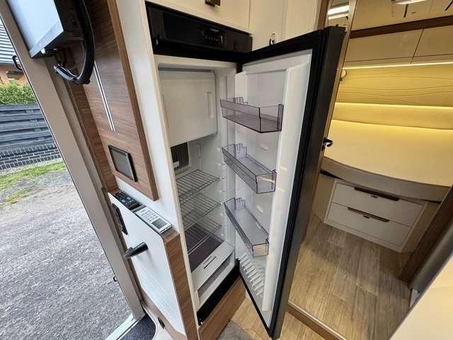 Pilote G720 FC Automatik *THULE*GARAGE*SOLAR*KLIMA*