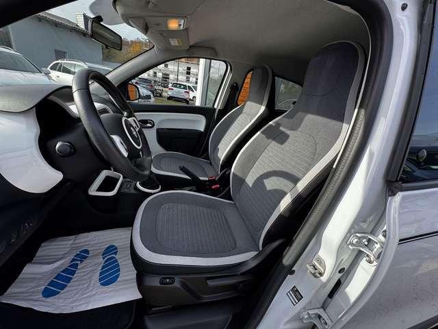 Renault Twingo Limited *13TKM*SHZ*PDC*ALU*WIE*NEU*