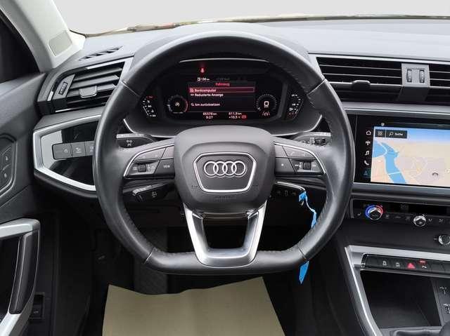 Audi Q3 35TFSI S line LED NAVI PDC APP+VIRT+LED+NAVI+PDC+T