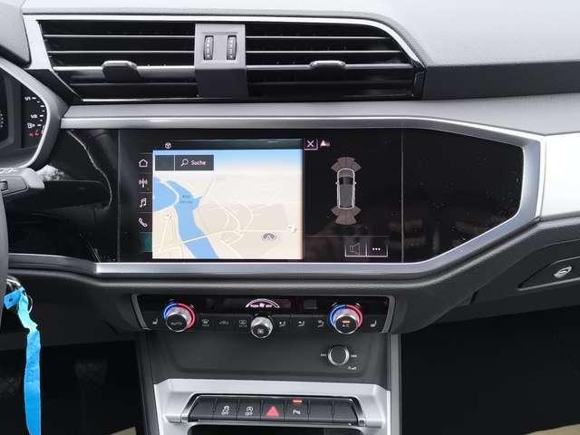 Audi Q3 35TFSI S line LED NAVI PDC APP+VIRT+LED+NAVI+PDC+T
