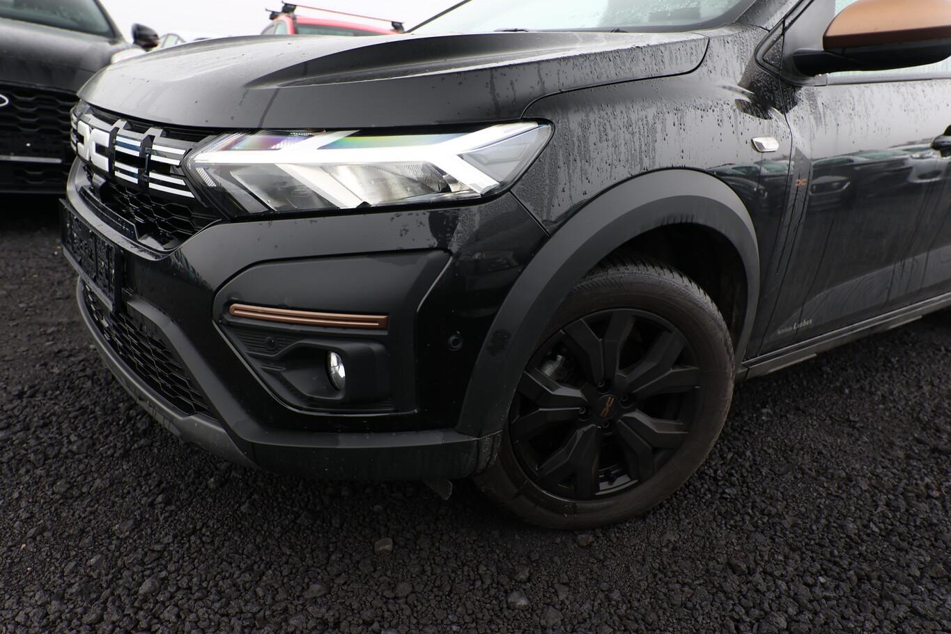 Dacia Jogger 1.0 TCe 100 ECO-G Extreme+ 7S Nav PDC SHZ