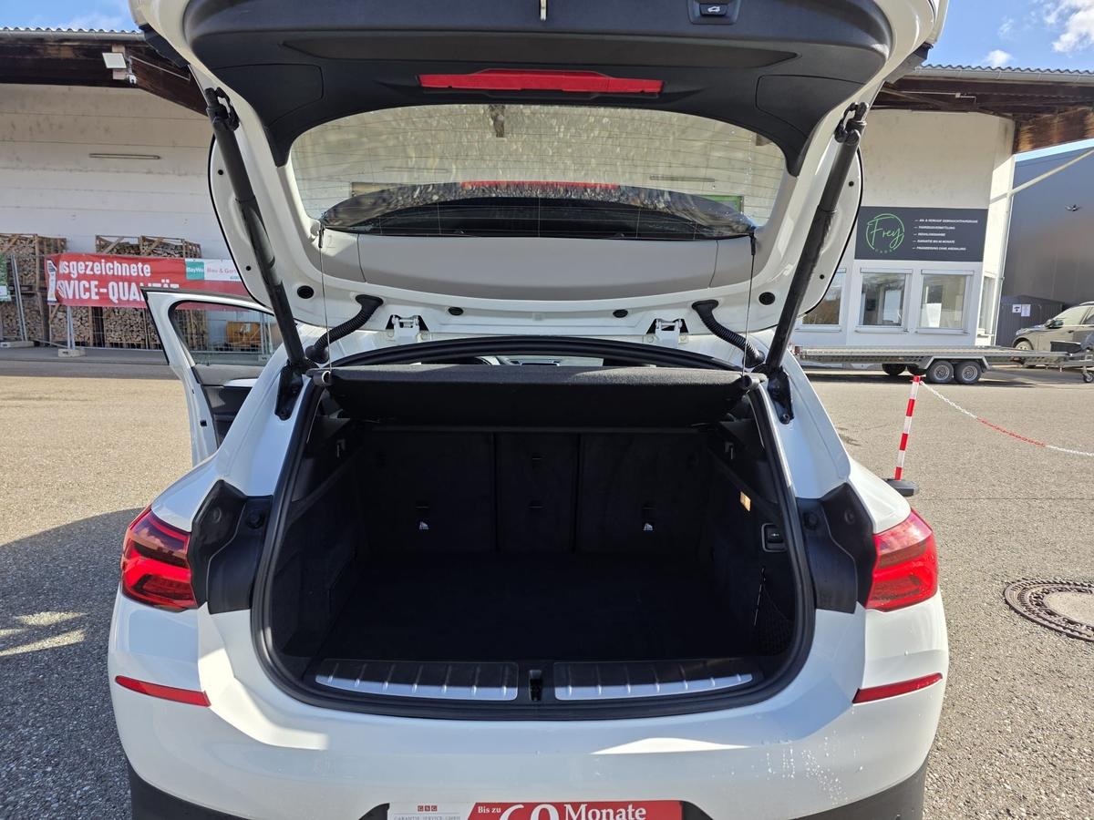 BMW X2sDrive18i Advantage NAVI Temp. Sitzheizung
