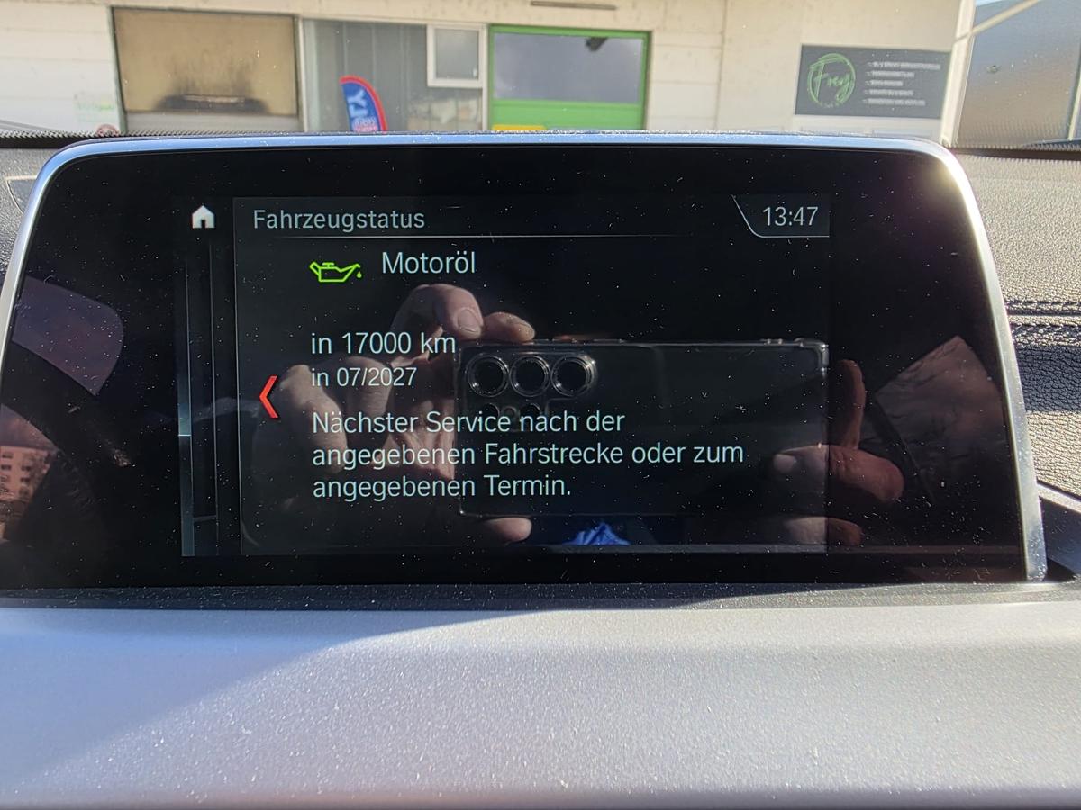 BMW X2sDrive18i Advantage NAVI Temp. Sitzheizung