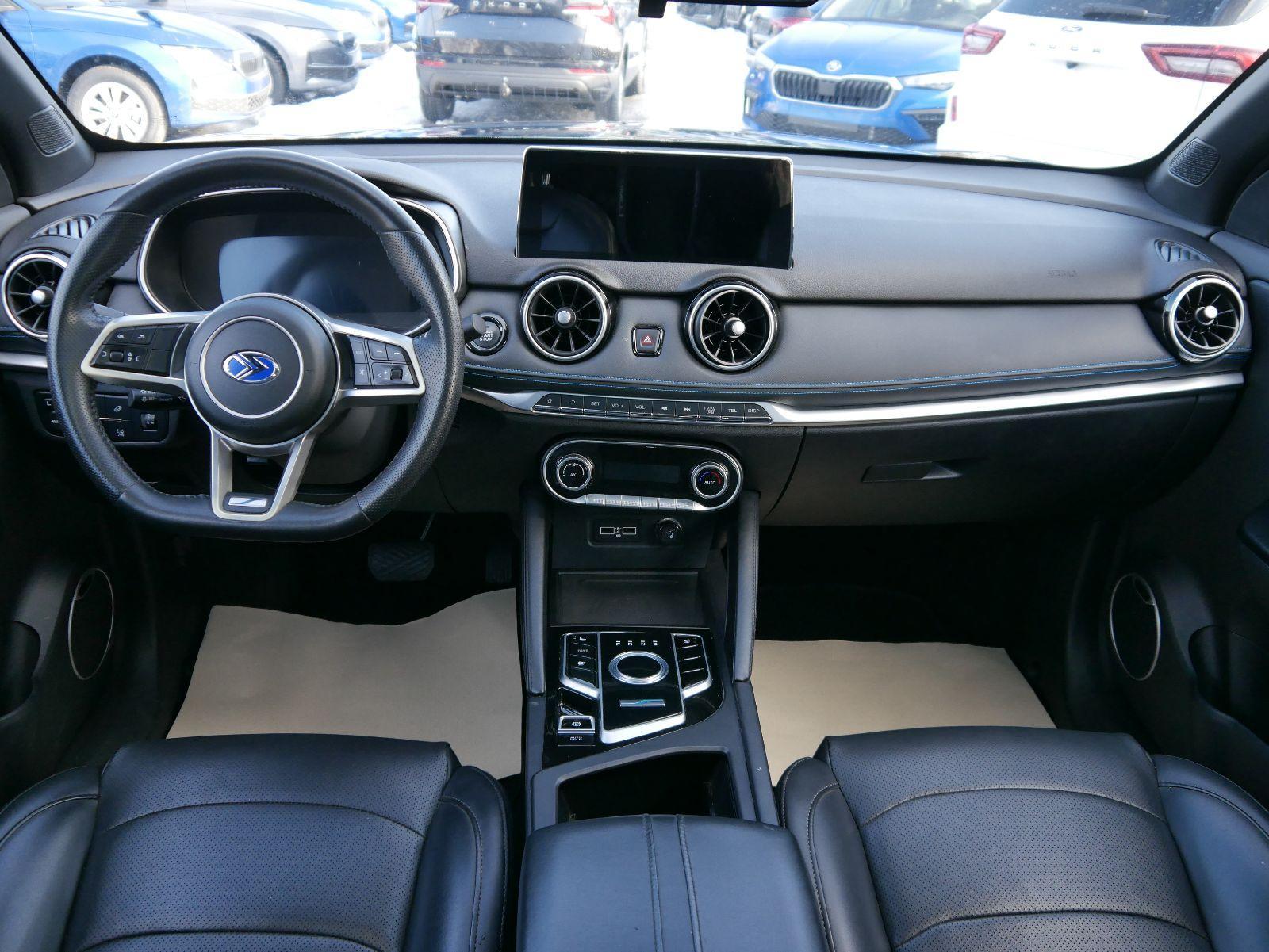 DFSK Seres 3 LUXURY Paket3*NAVI*PANO*LEDER*PDC*SHZ*360*KAMERA*KEYLESS-GO