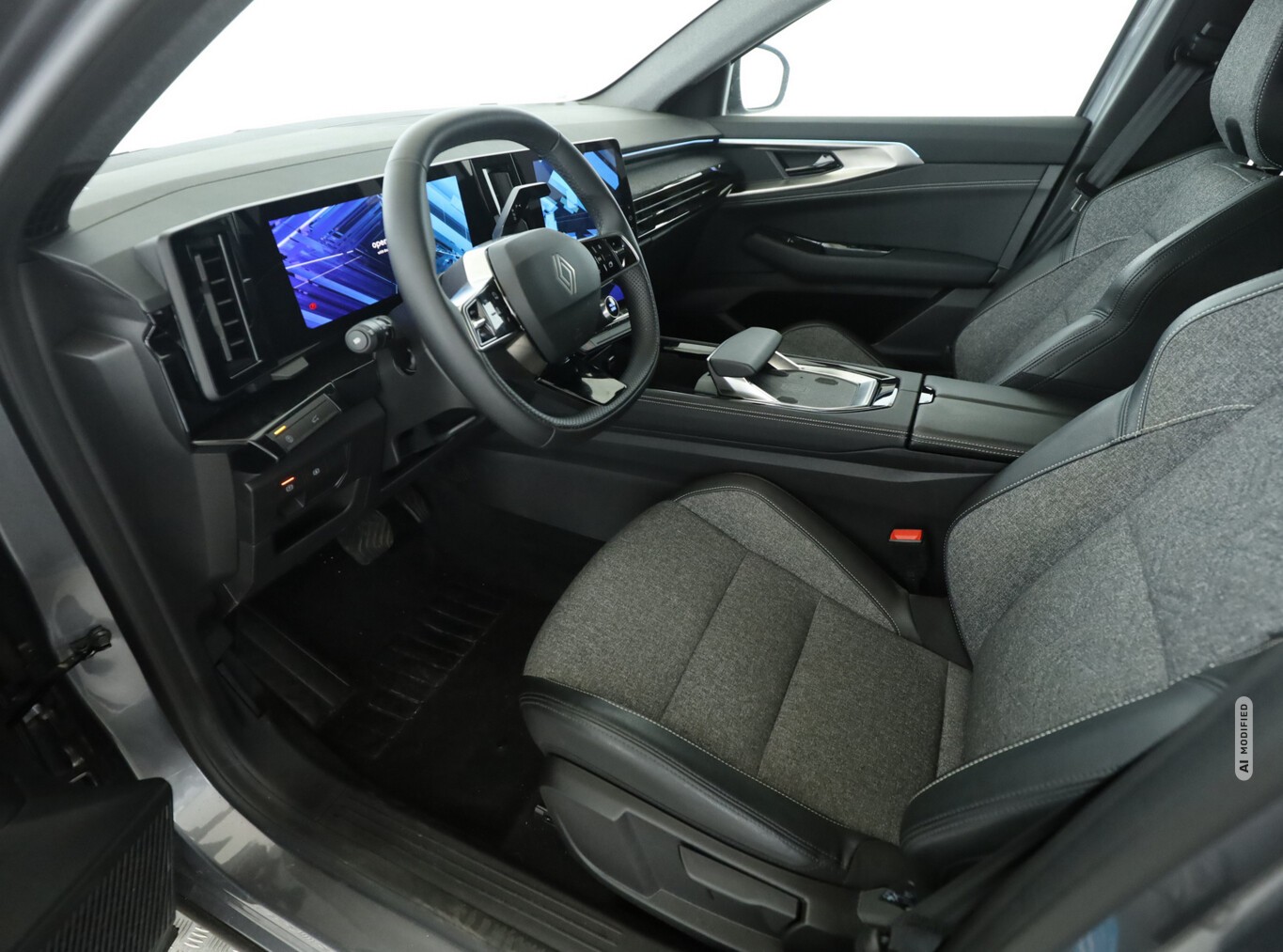 Renault Rafale Techno Pano WinterP ACC Nav eHK Kam 20Z