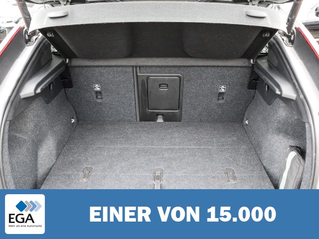 Volvo C40 Plus Recharge Pure Electric AWD StandHZG Digitales Cockpit Soundsystem LED S