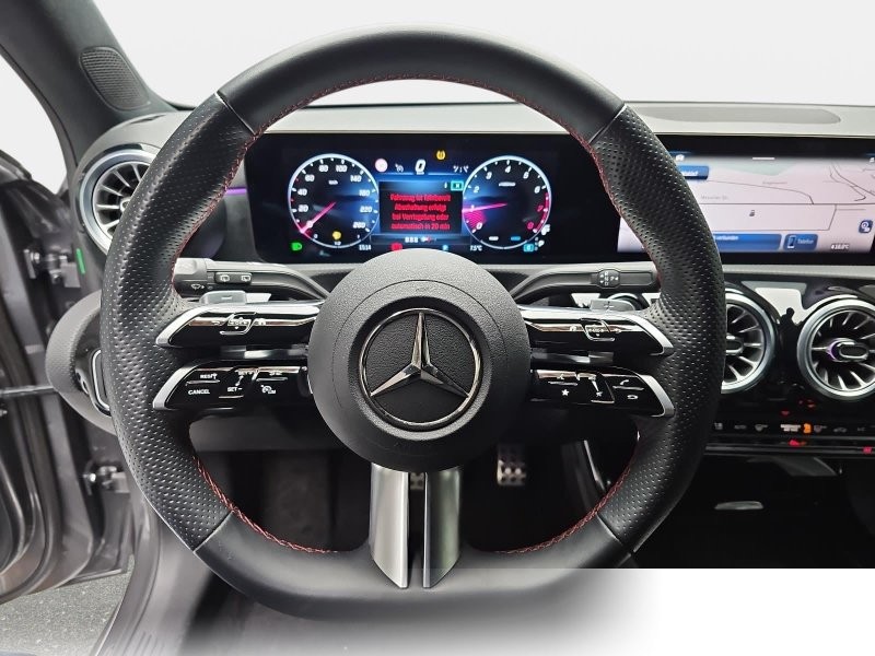 Mercedes-Benz DCT AMG LINE NAVI LED MBUX WINTER KAMERA LM18