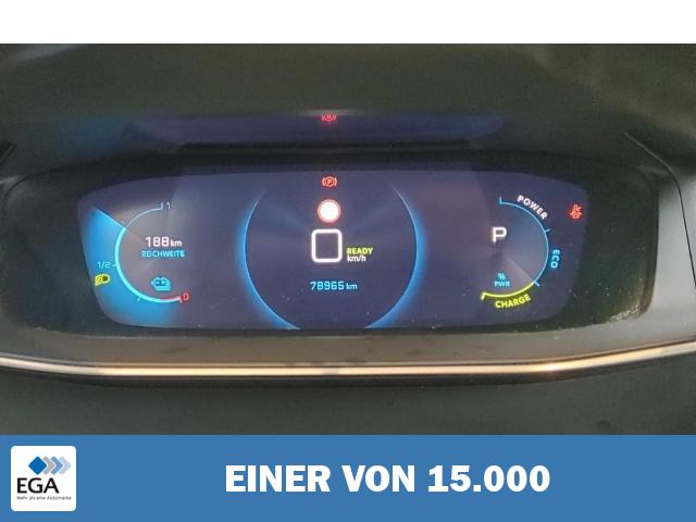 Peugeot e-2008 Allure  11kw Charger Shz Navi Kamera