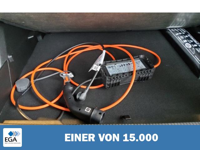 Peugeot e-2008 Allure  11kw Charger Shz Navi Kamera