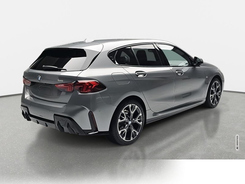 BMW 120 i Auto. M Sport Navi LED P-Assist Winter Kamera AHK LM18