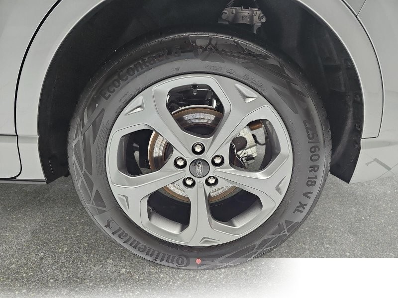 Ford Kuga 1.5 EB AUTO. ST-LINE NAVI LED KLIMAAUTO WINTER SIC