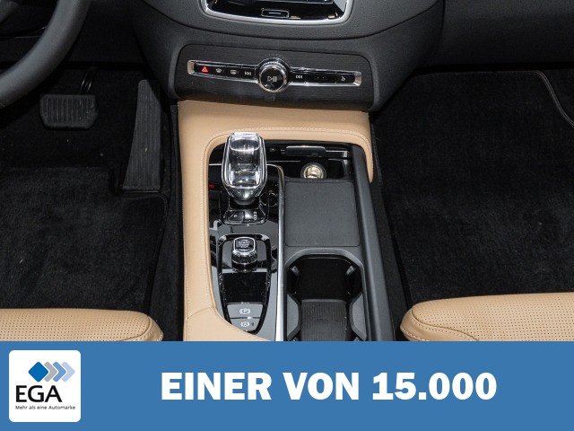 Volvo XC90 Ultimate Bright AWD B5 Diesel EU6d 7-Sitzer HUD AD StandHZG Digitales Cockp