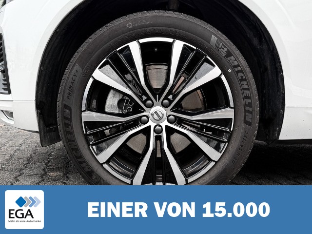 Volvo XC60 Core 2WD StandHZG Digitales Cockpit Soundsystem LED Kurvenlicht Sperrdiff. 