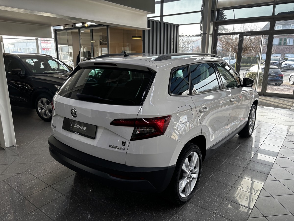 Skoda Karoq 1.0 TSI Style LED Temp. CarPlay PDC 