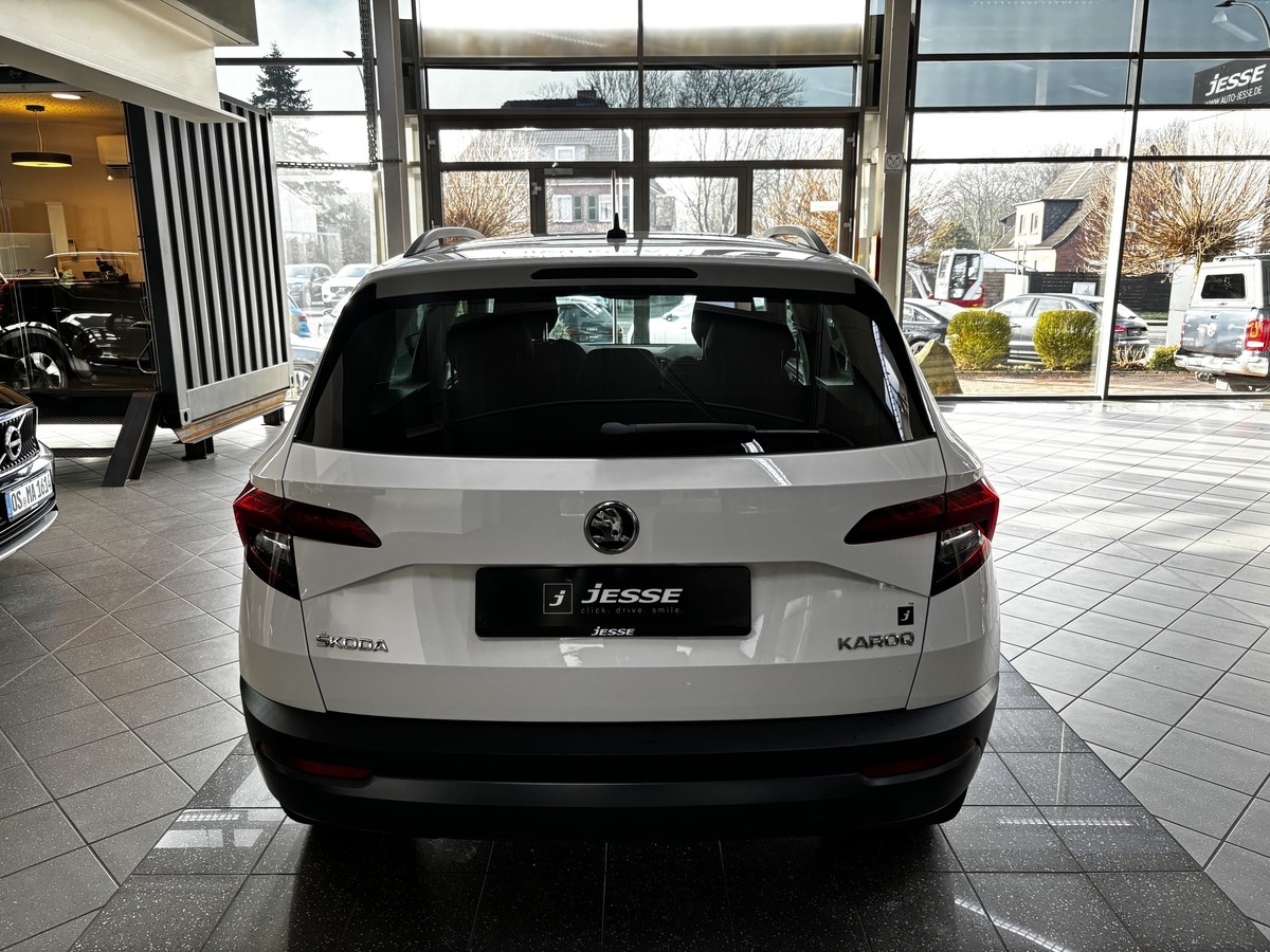 Skoda Karoq 1.0 TSI Style LED Temp. CarPlay PDC 