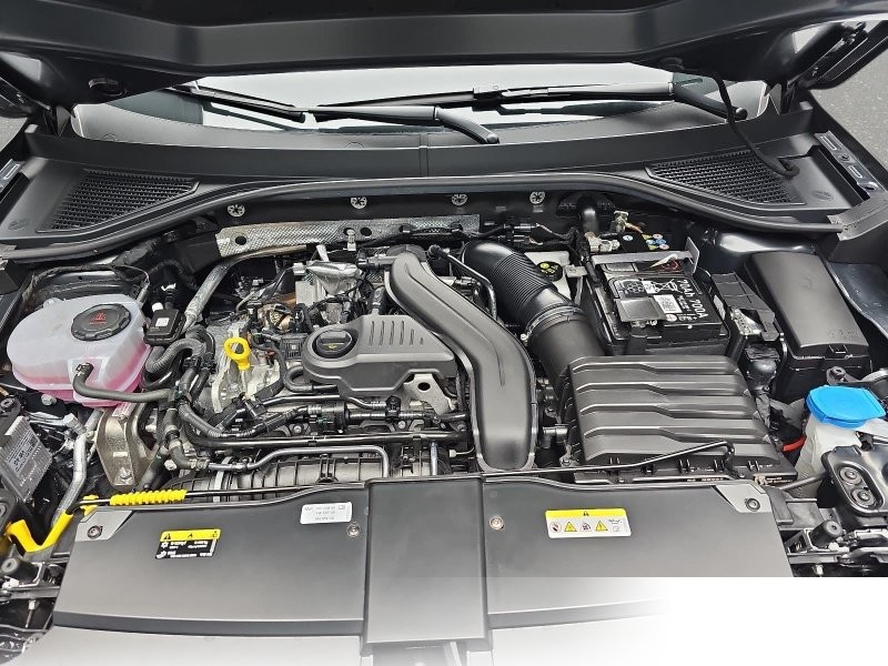 Volkswagen T-Roc 1.5 TSI DSG GOAL NAVI LED KLIMAAUTO ACC KAMERA AHK