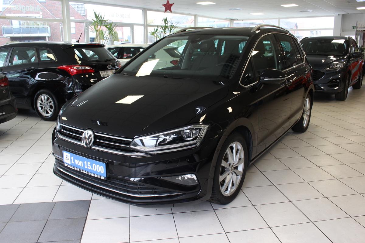 Volkswagen Golf Sportsvan 1.5 TSI Highli.Standheizung.LED.AHK.PANO.