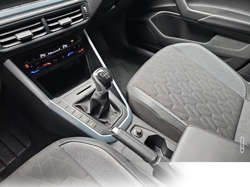 Volkswagen Taigo 1.0 TSI Goal Navi LED ACC Winter Sicht Spurp. P-Assist Kamera LM17