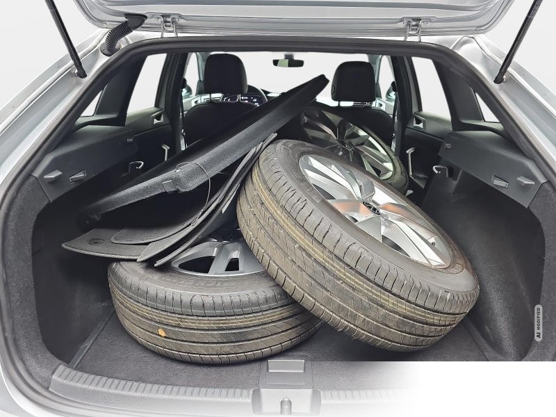 Volkswagen Taigo 1.0 TSI Goal Navi LED ACC Winter Sicht Spurp. P-Assist Kamera LM17