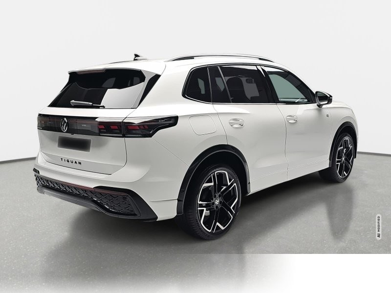 Volkswagen Tiguan 2.0 TDI DSG 4M R-Line Navi Matrix HuD DCC AHK LM20