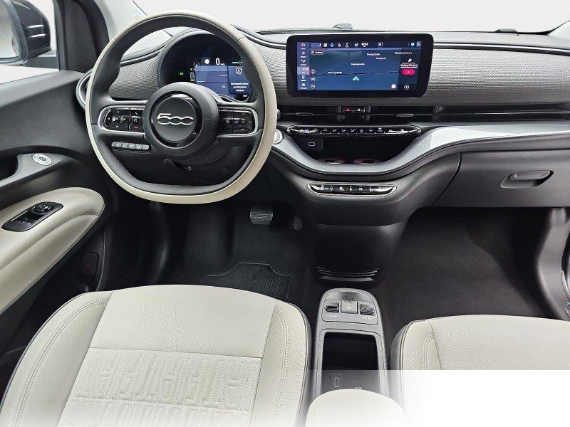 Fiat 500e CABRIO ELEKTRO 42 KWH BY BOCELLI NAVI KLIMA LED JBL ALL-SEASON LM17