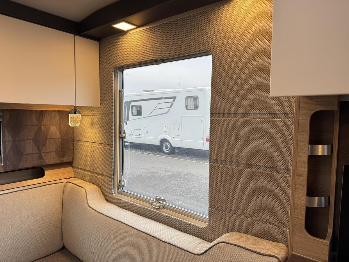 Tabbert Pantiga Finest Edition 550 E 2.3 Pano+Fussbodenh.+City-Wasse