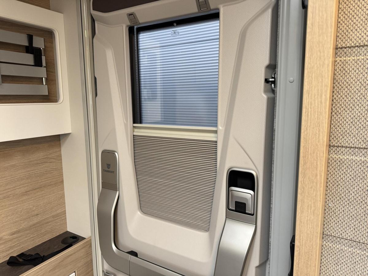 Tabbert Pantiga Finest Edition 550 E 2.3 Pano+Fussbodenh.+City-Wasse