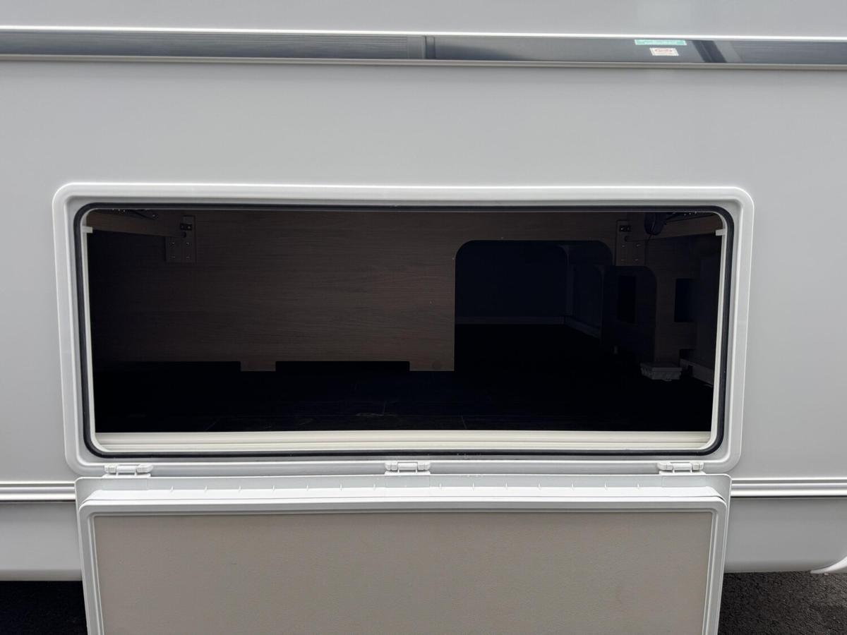 Tabbert Pantiga Finest Edition 550 E 2.3 Pano+Fussbodenh.+City-Wasse