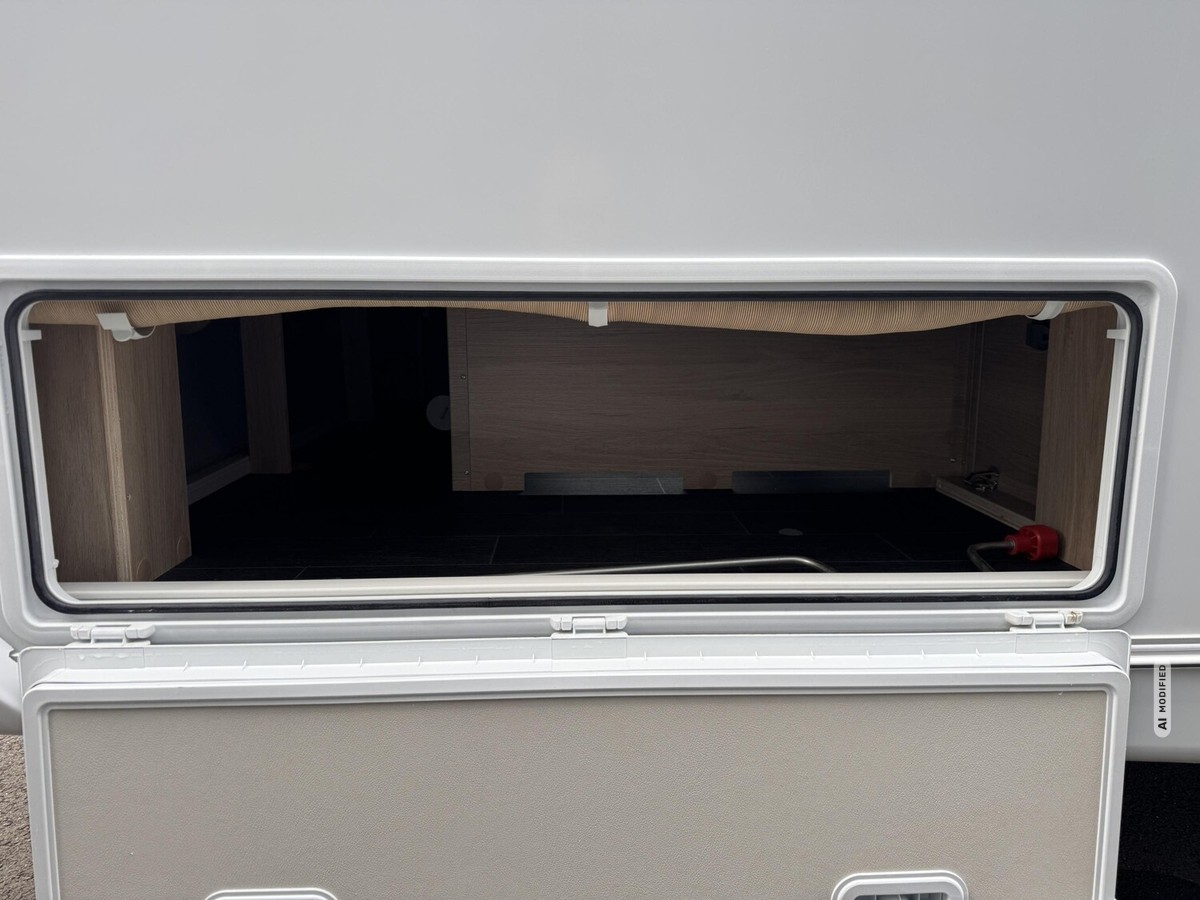 Tabbert Pantiga Finest Edition 550 E 2.3 Pano+Fussbodenh.+City-Wasse