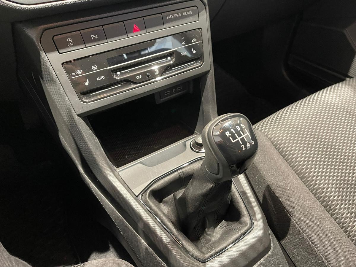 Volkswagen T-Cross Basis SHZ 2xPDC Klimaautomatik 