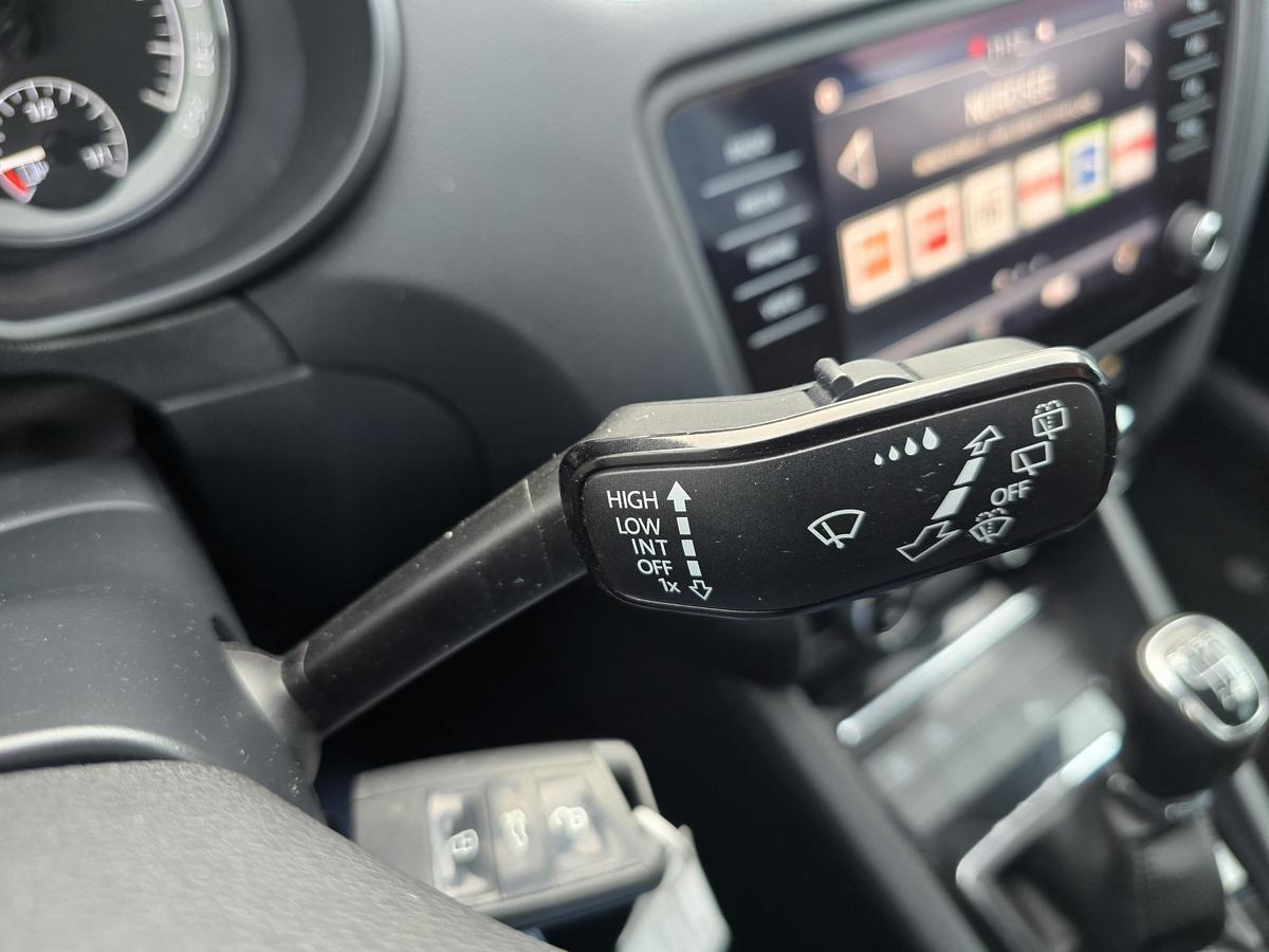 Skoda Octavia Combi 1.5 TSI ACT Style Navi Einparkhilfe LED Klima 