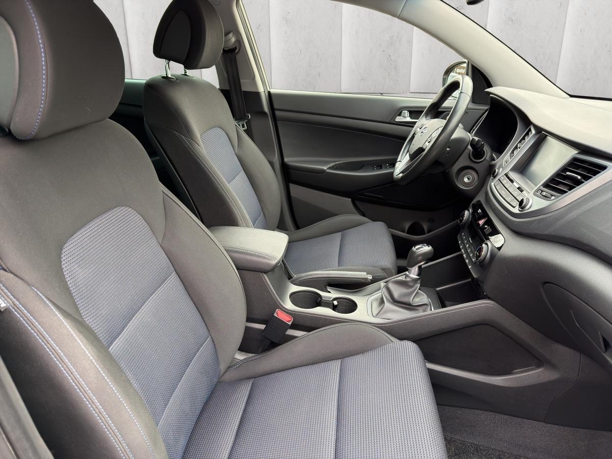 Hyundai Tucson Intro 1.6 i Navi*AHK*Sitz&Lenkhzg