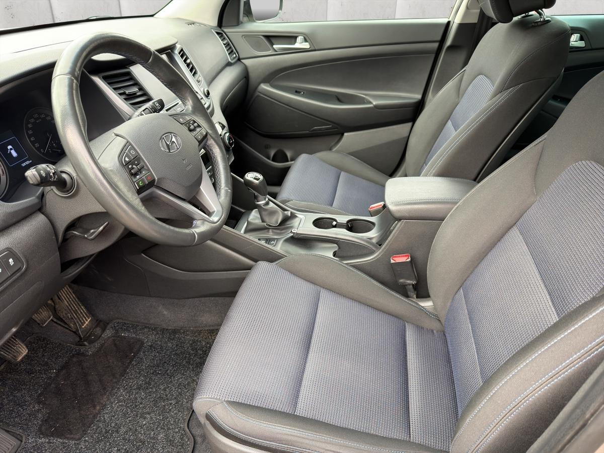 Hyundai Tucson Intro 1.6 i Navi*AHK*Sitz&Lenkhzg