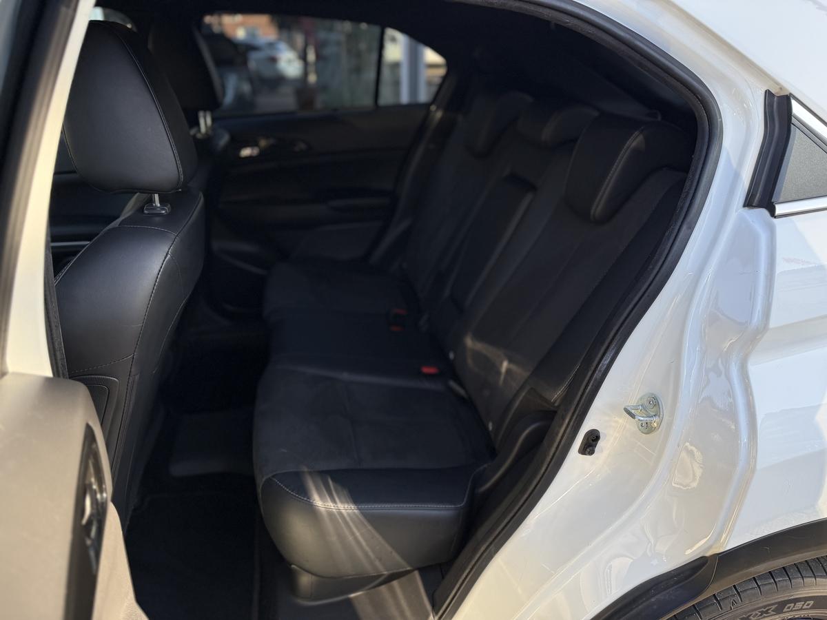 Mitsubishi Eclipse Cross Plug-In Hybrid Plus 2.4 SDA mit Navi